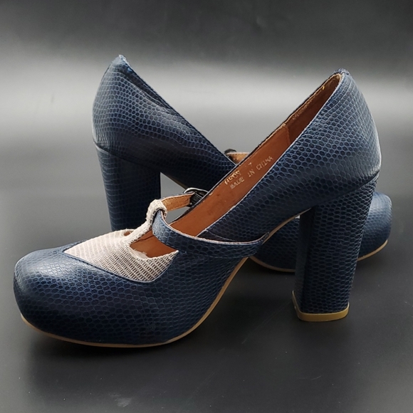 JEFFREY CAMPBELL WOMEN HEELS - Picture 4 of 9